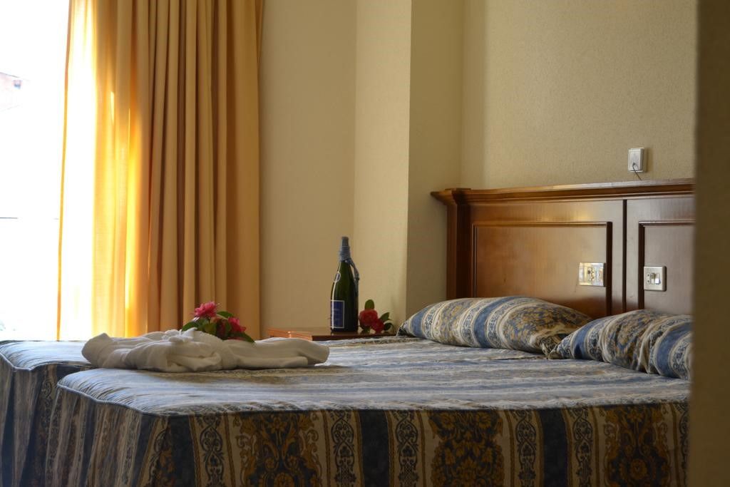 Duerming Villa De Sarria Hotel מראה חיצוני תמונה